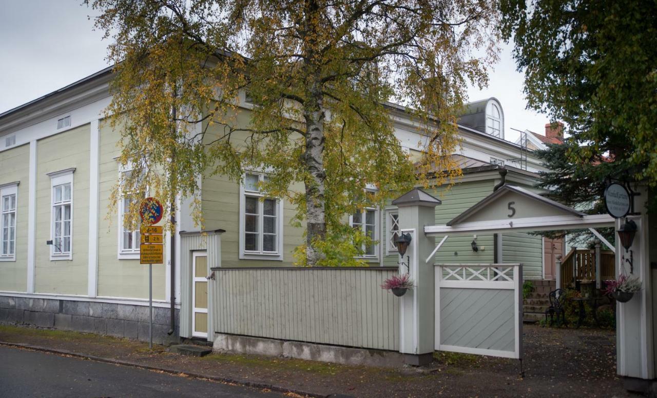 Wanha Kartano Hotell Karleby Eksteriør bilde